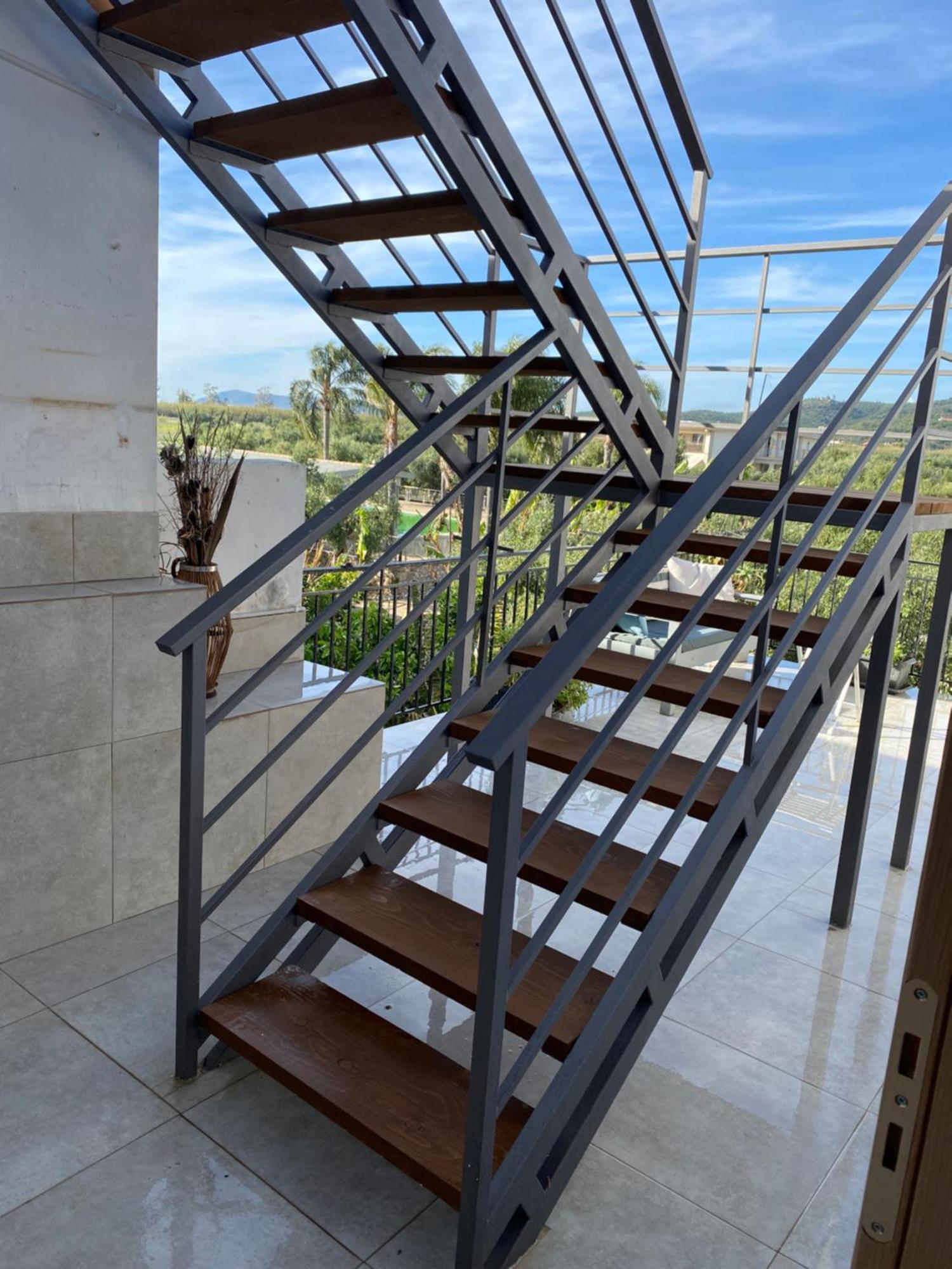 דירות גיאלובה Giorgos House Attic מראה חיצוני תמונה